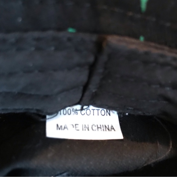 BLACK AND GREEN BUCKET HAT - Picture 6 of 6